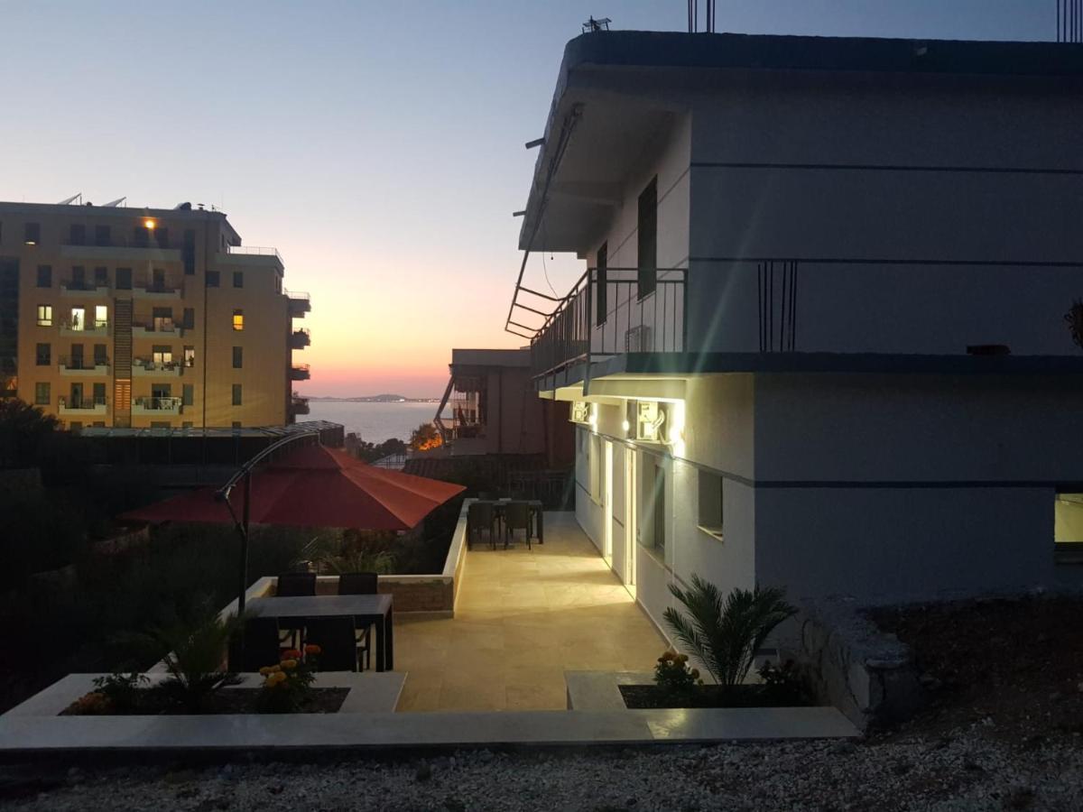 Sole Inn Vlorë Eksteriør billede