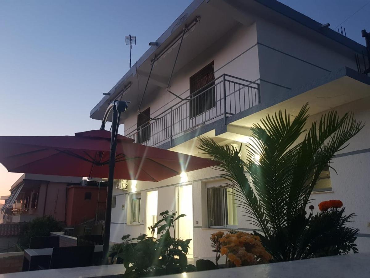 Sole Inn Vlorë Eksteriør billede